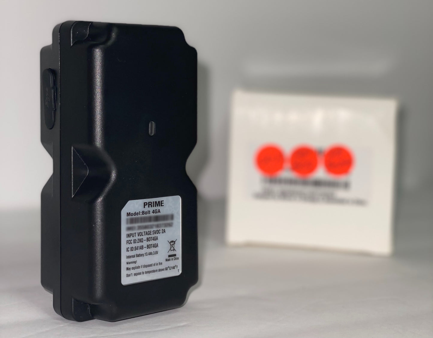 Rastreador GPS en vivo - Batería recargable de larga duración - SIN CARGOS DE SERVICIO MENSUALES - Con opciones anuales - Servicio de 1 año, 2 años o 3 años