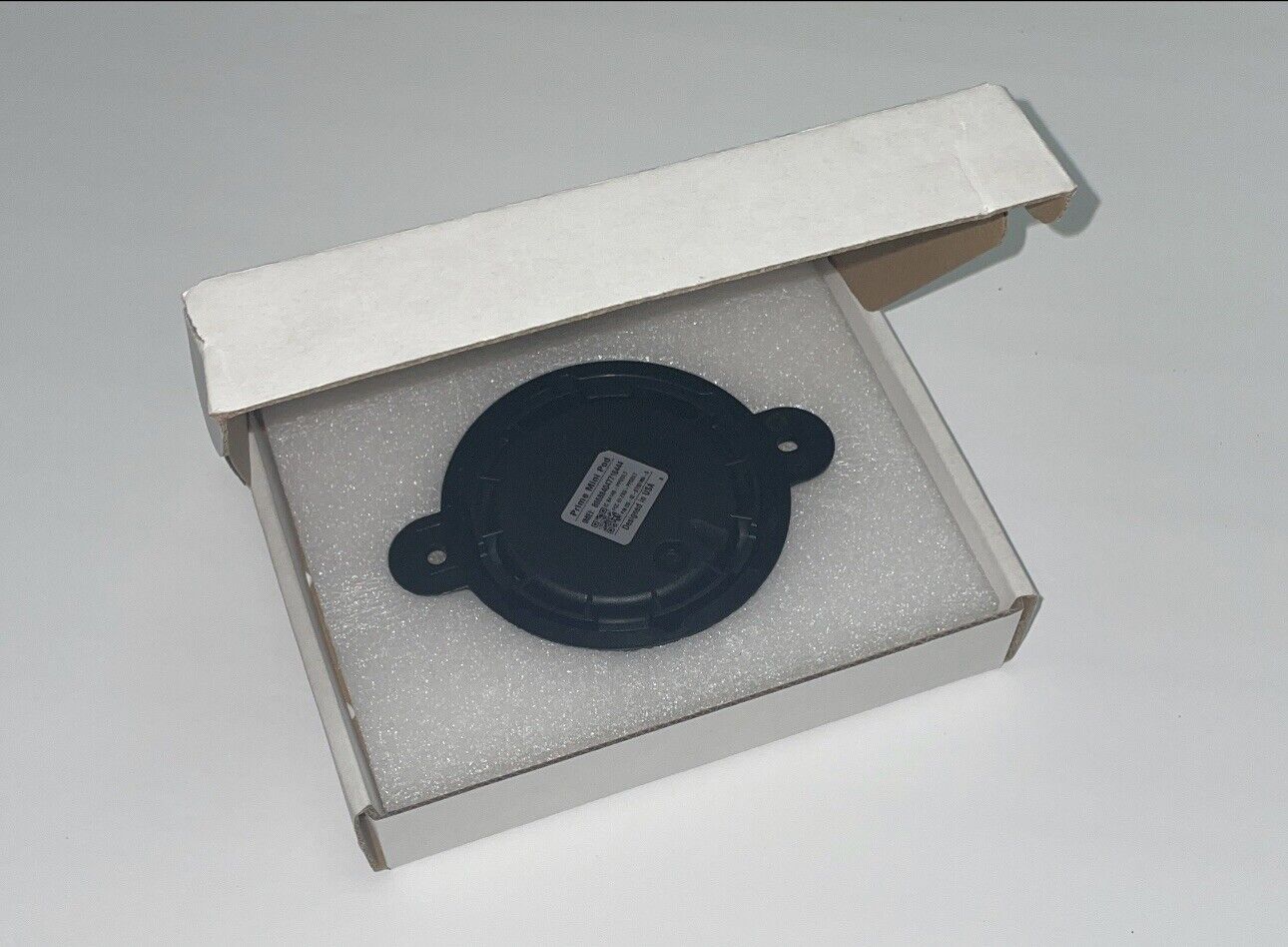 *GPS tracker+2yr battery life+MAGNETIC MOUNT-NO WIRES-No contract-BUY AMERICA